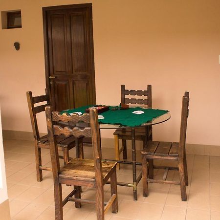 Bed and Breakfast Lo De Viviana Сан-Сальвадор-де-Жужуй Екстер'єр фото